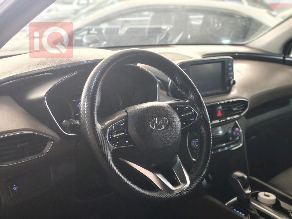 هيونداي سانتافي